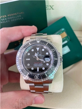 Rolex Sea-Dweller 126600 Mark 1